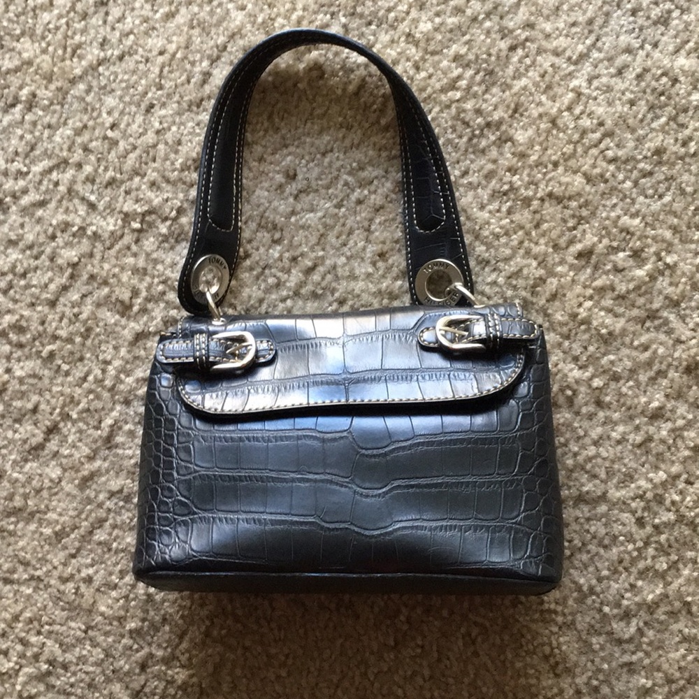 🔥MOVING SALE🔥 NWOT Tommy Hilfiger Black Handbag